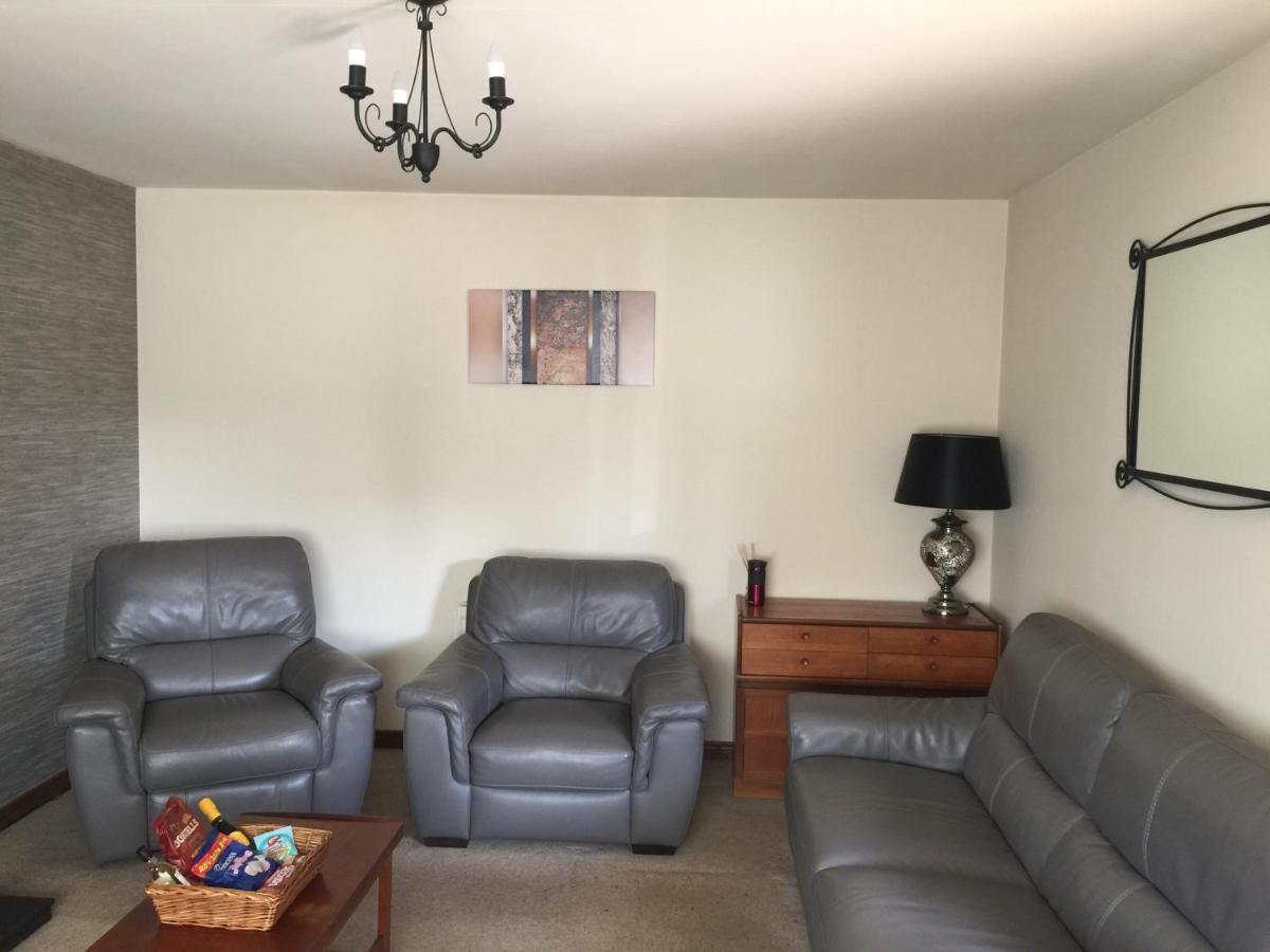 Holiday Home In Ballycastle - Fainne Na Cairde Extérieur photo