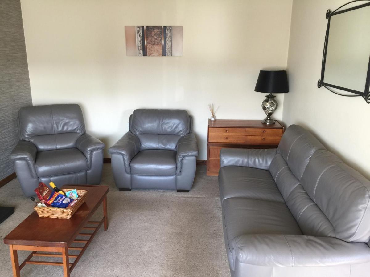 Holiday Home In Ballycastle - Fainne Na Cairde Extérieur photo